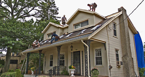 Best Flat Roof Repair Services  in Center Point, AL